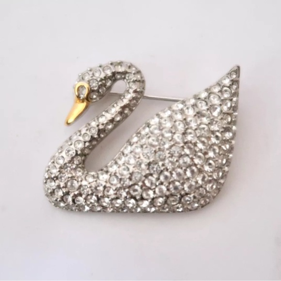Swarovski crystal swan brooch / pin, EUC - Picture 3 of 4